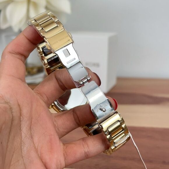 NWT Michael Kors Janelle Three-Hand Two-Tone Stainless Steel Watch 36mm - Picture 5 of 7